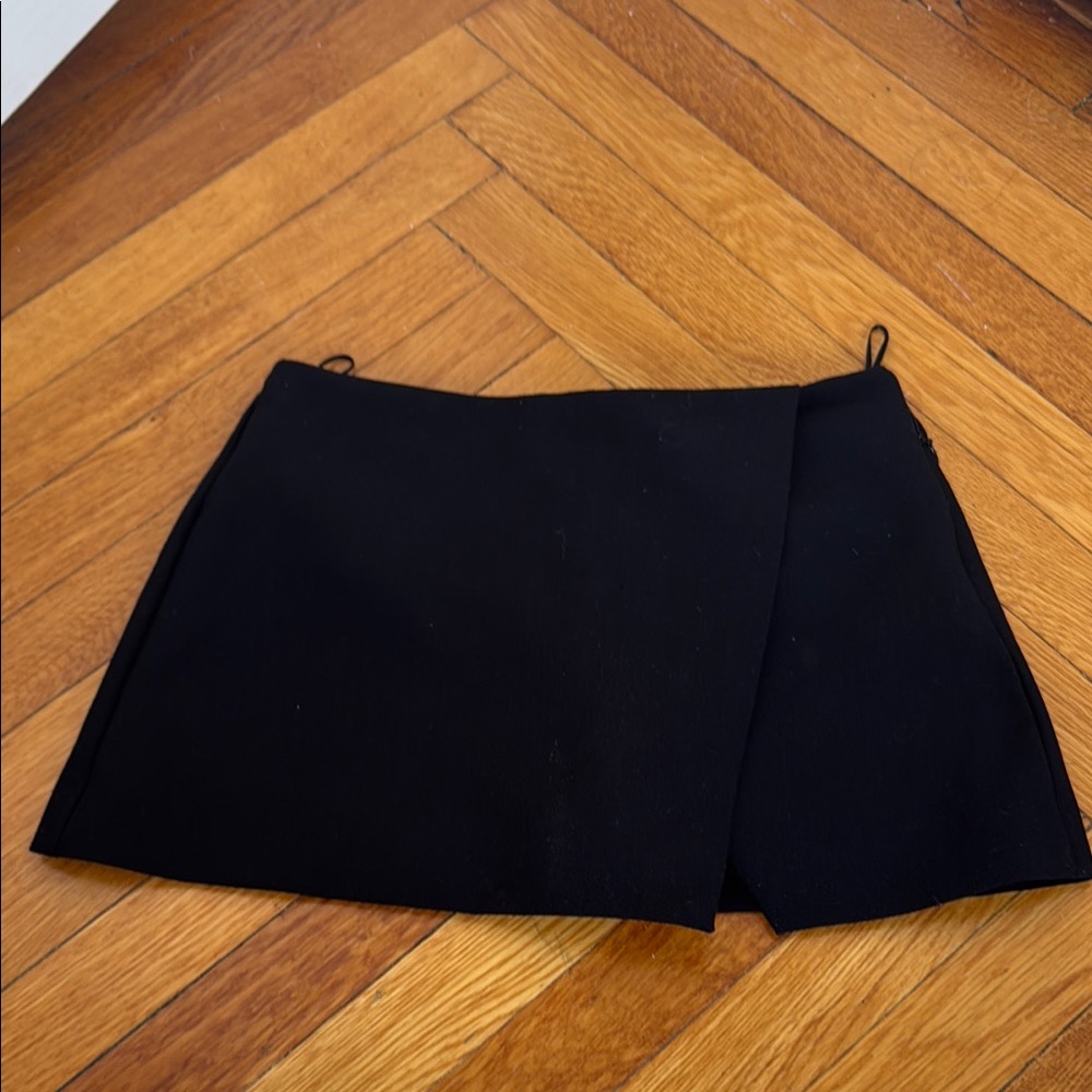Elegant Black Women's Skort